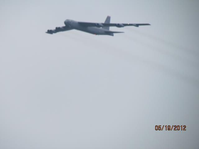 Boeing B-52 Stratofortress (60-0002)