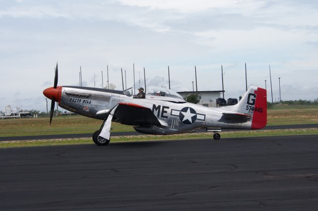 North American P-51 Mustang (N4132A)