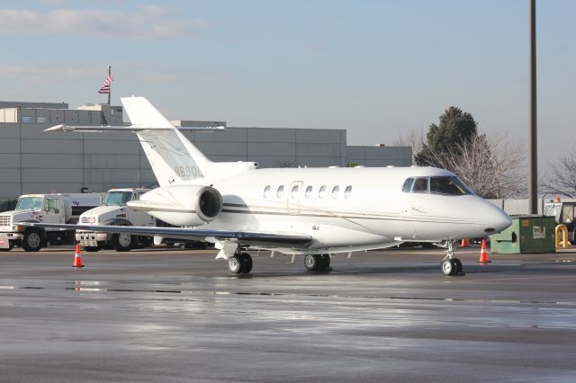 Hawker 1000 (N880LT)