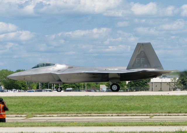 Lockheed F-22 Raptor (10-4192) - At AirVenture.