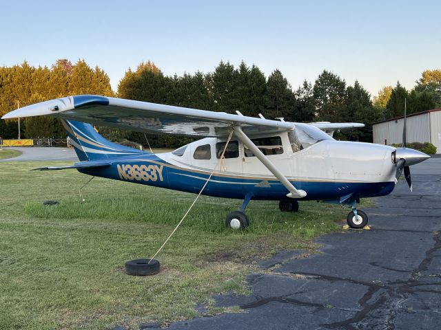 Cessna Centurion (N3663Y)