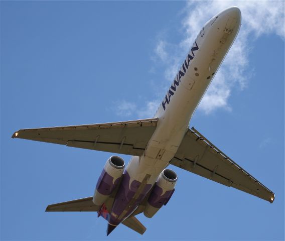 Boeing 717-200 (N485HA)