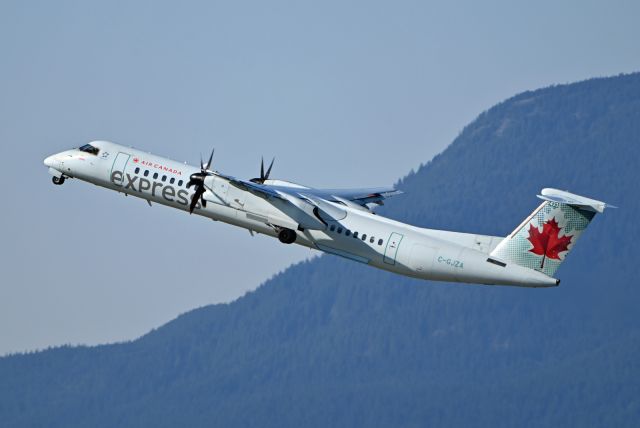 de Havilland Dash 8-400 (C-GJZA)