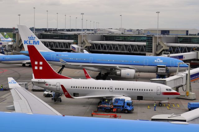 Boeing 737-700 (VQ-BBS) - Amsterdam Airport : formerly Privatair Boeing 737-7AK(BBJ) HB-JJA , now Gama Aviation VQ-BBS