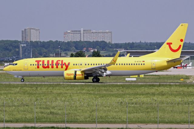 Boeing 737-800 (D-ATUI)