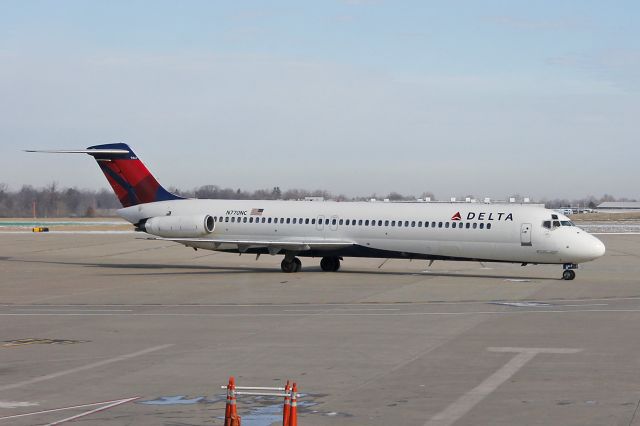 Douglas DC-9-10 (N770NC) - My ride from CLE to ATL on 10 Feb 2013. This McDonnell Douglas DC-9-50 (N770NC, c/n 47758, fleet # 9861) is now in storage somewhere.