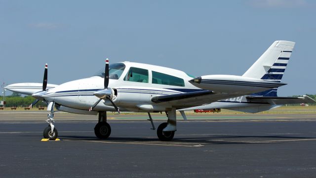 Cessna 310 (N4546Q)