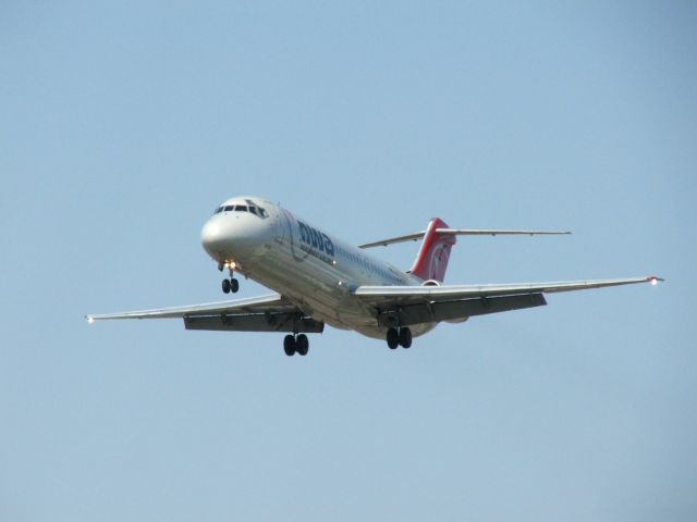 Douglas DC-9-10 (N89785)