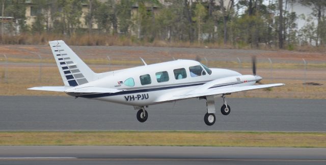 Piper Navajo (VH-PJU) - Gladstone, qld on 20 November 2014