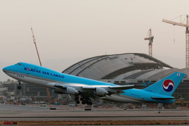 Boeing 747-400 (HL7466)