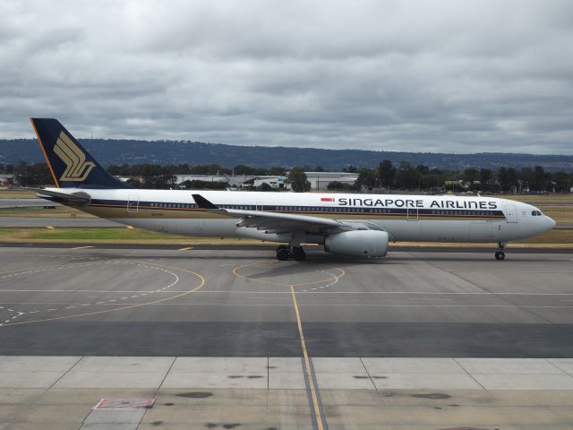 Airbus A330-300 (9V-SSI)