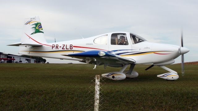 Vans RV-10 (PR-ZLB)