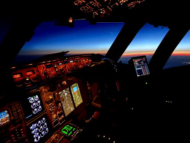 Boeing 757-200 (C-FMAI) - Saskatchewan, sunrise FL380. 