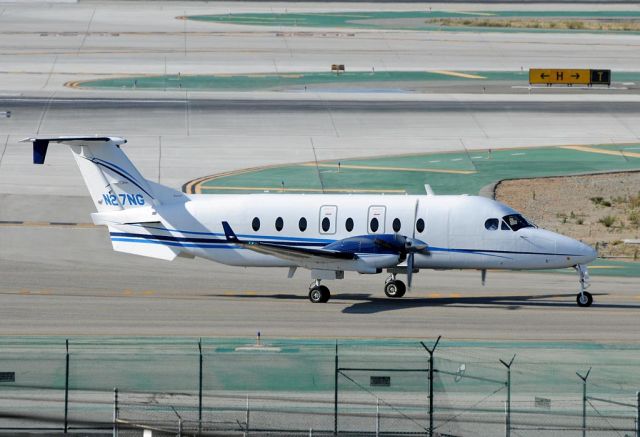 Beechcraft 1900 (N27NG)
