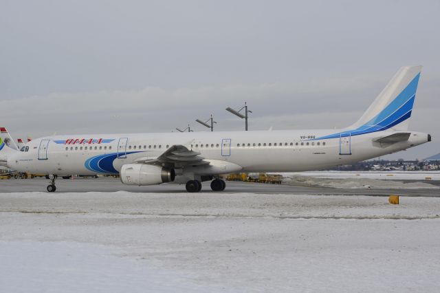 Airbus A321 (VQ-BSQ)