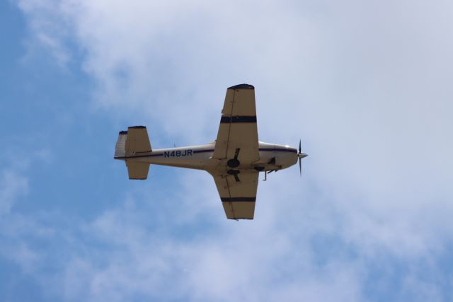 North American Navion (N48JR)