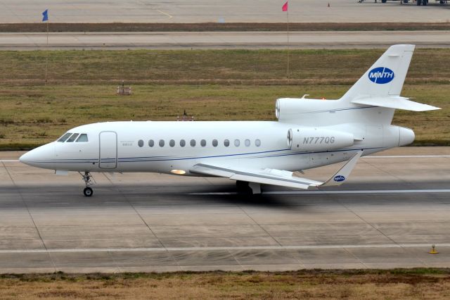 Dassault Falcon 900 (N777QG)