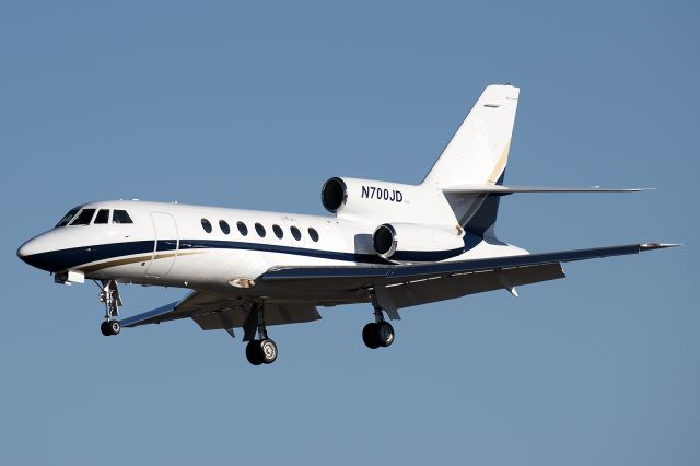 Dassault Falcon 50 (N700JD)