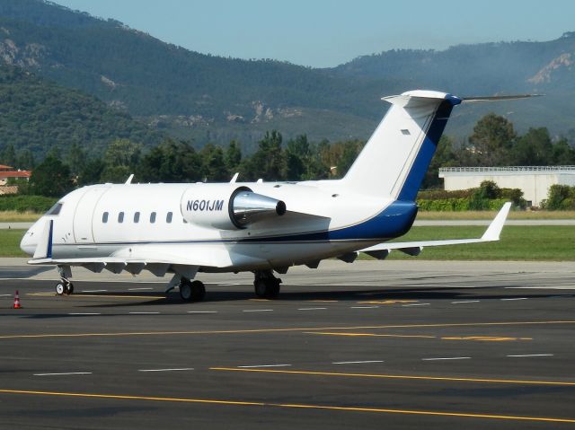 Canadair Challenger (N601JM)