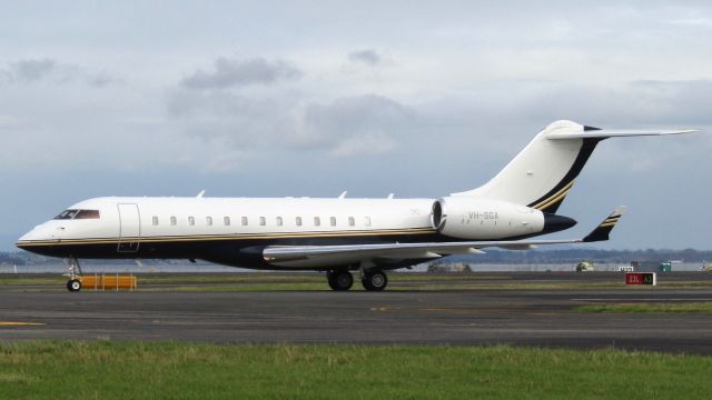 Bombardier Global Express (VH-SGA) - SG Aviation GLEX taxiing to Air Centre One.