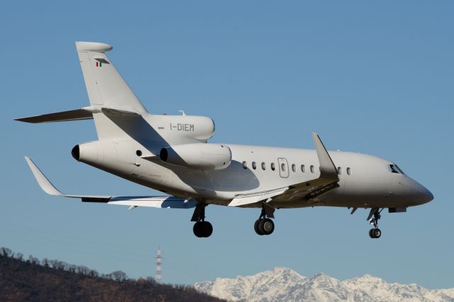 Dassault Falcon 900 (I-DIEM)