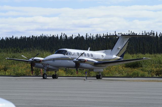 Beechcraft Super King Air 200 (C-FOGY)