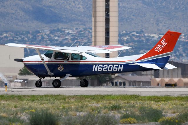 Cessna Skylane (N6205H)