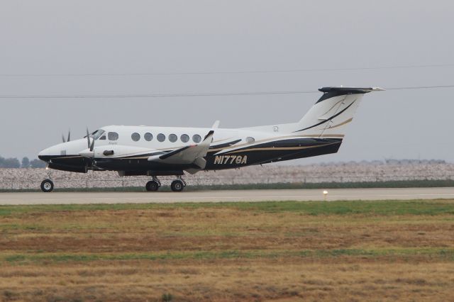 Beechcraft Super King Air 200 (N177GA)