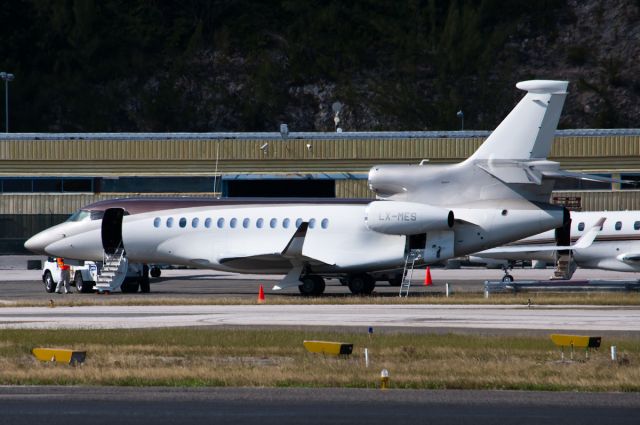 AMERICAN AIRCRAFT Falcon XP (LX-MES) - Falcon 7X "Little Bandit"