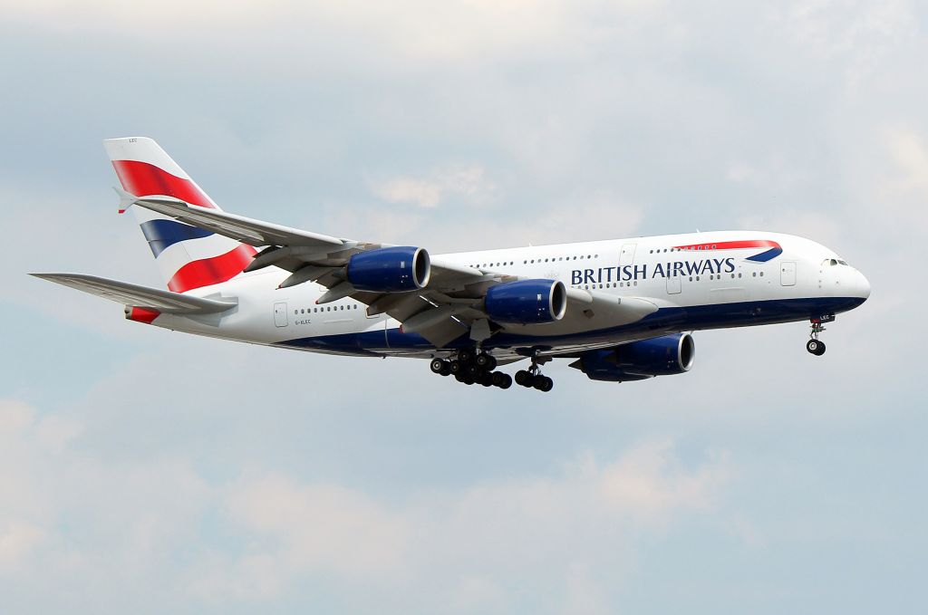 Airbus A380-800 (G-XLEC) - Speedbird 213 Super arriving from London-Heathrow