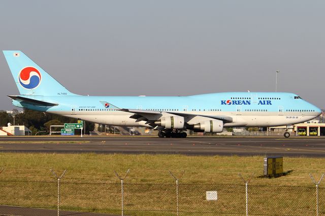 Boeing 747-400 (HL7490) - 25 NOV 2012