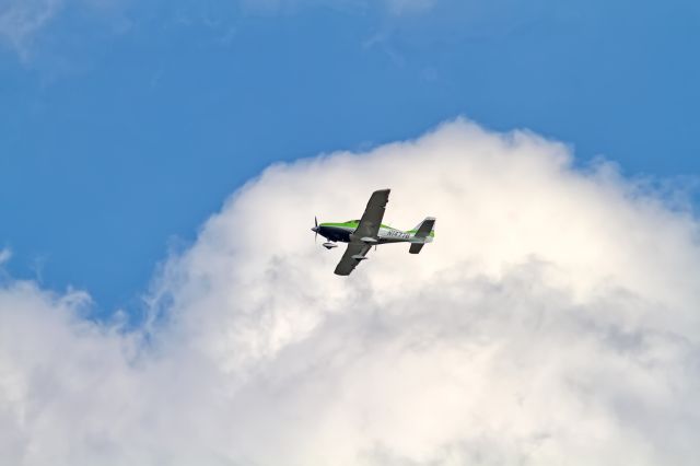 Cessna 400 (N1477B)