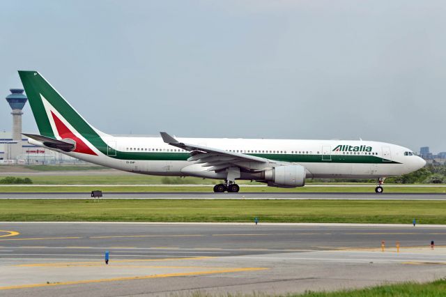 Airbus A330-200 (EI-DIP)