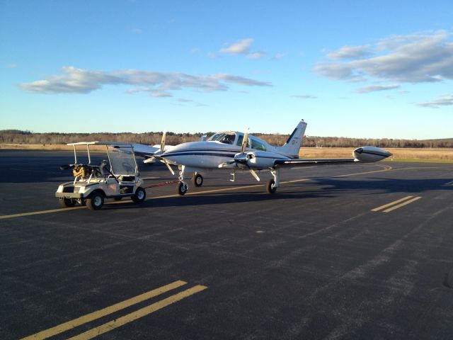 Cessna 310 (N991GJ)