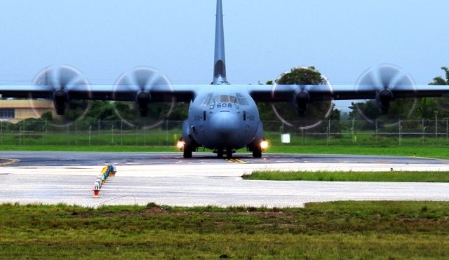 Lockheed C-130 Hercules (13-0608)