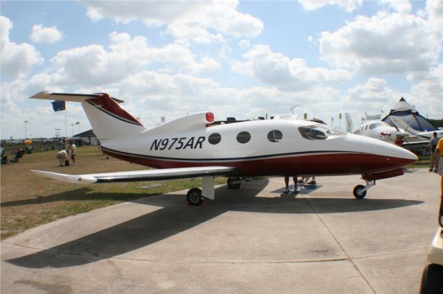 N975AR —