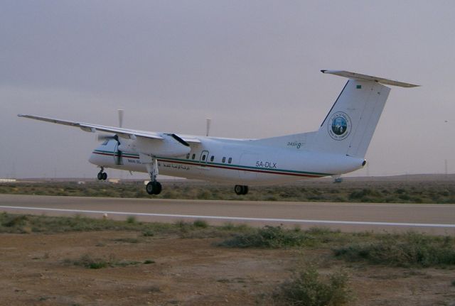 de Havilland Dash 8-100 (5A-DLX)