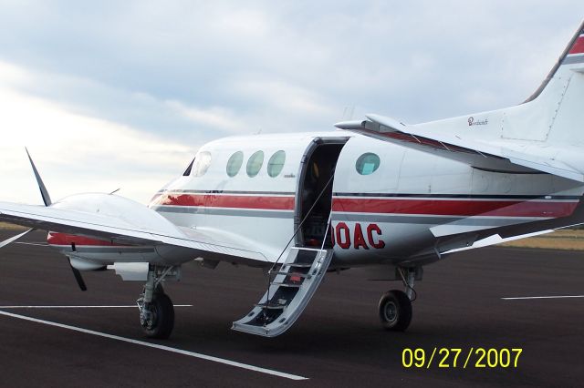 Beechcraft King Air 90 (N600AC) - king air 90 air ambulance