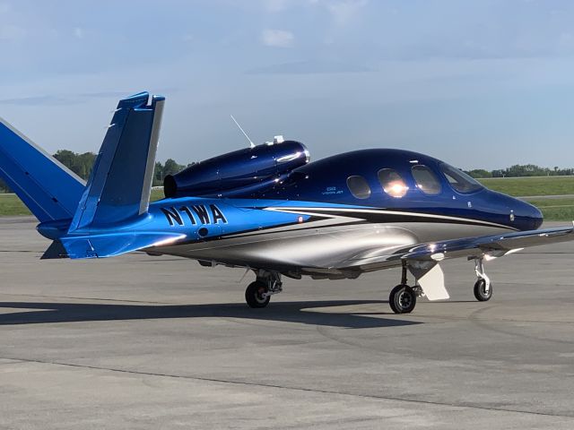 Cirrus Vision SF50 (N1WA)