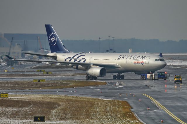 Airbus A330-200 (B-6538) - date: 09-Feb-2013