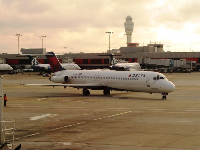 McDonnell Douglas DC-9-50 (N770NC)
