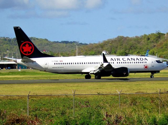 Boeing 737 MAX 8 (C-FSNQ)