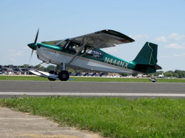 CHAMPION Decathlon (N444NX)