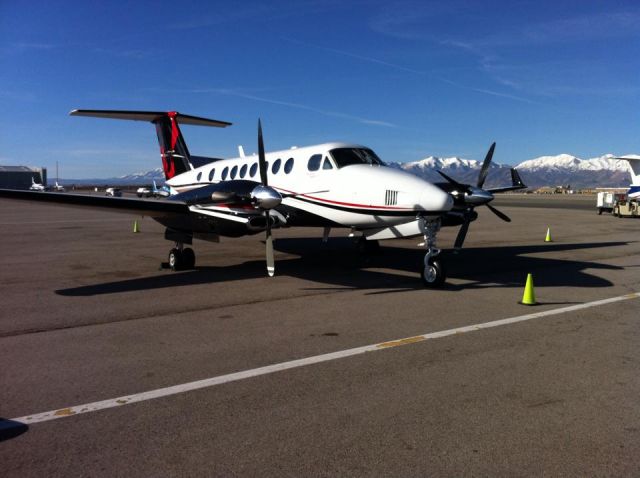 Beechcraft Super King Air 300 (N845KA)