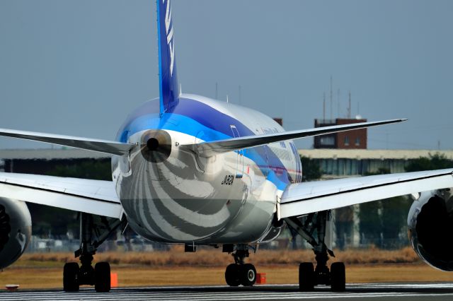 Boeing 787-8 (JA812A)