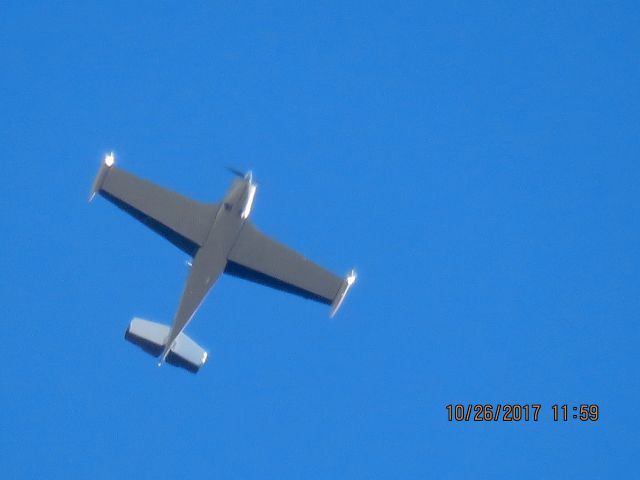 Beechcraft 35 Bonanza (N17556)