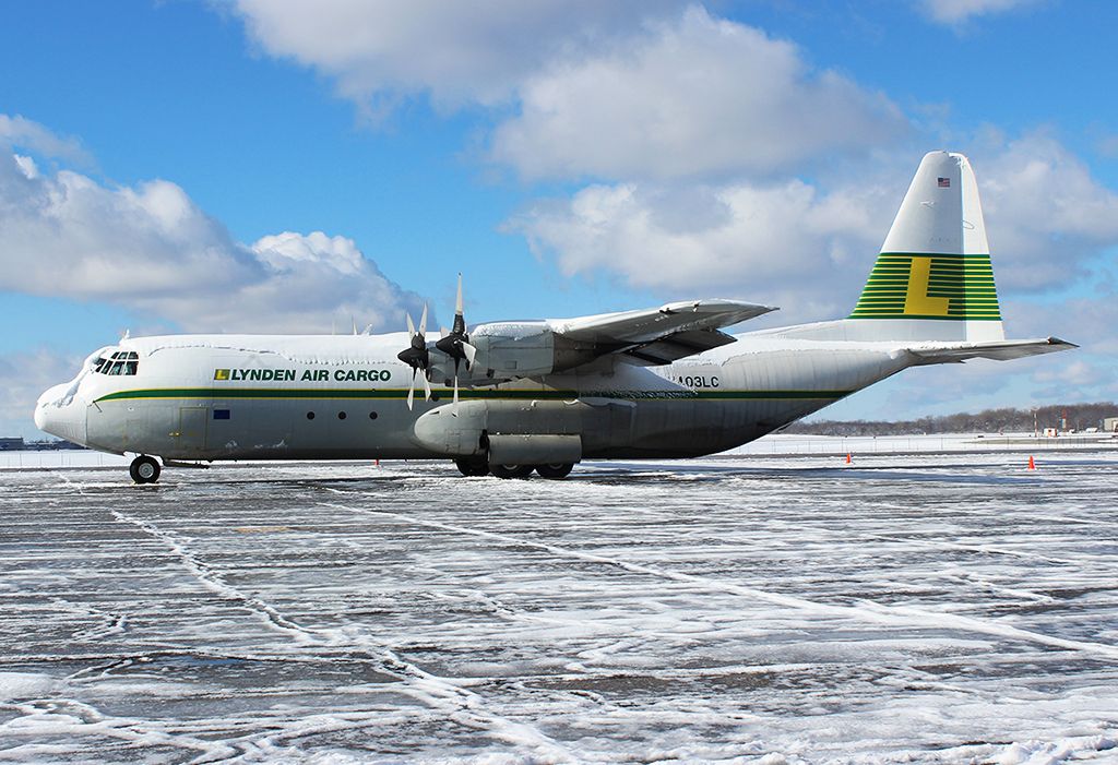 Lockheed C-130 Hercules (N403LC)