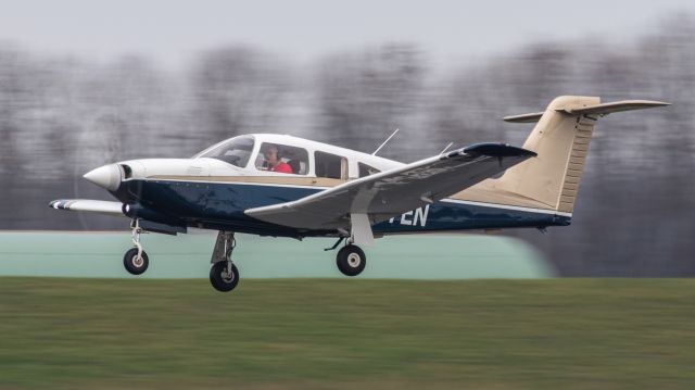 Piper Turbo Arrow 4 (N77EN)