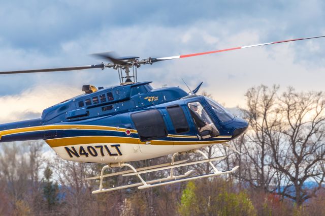 Bell 407 (N407LT)