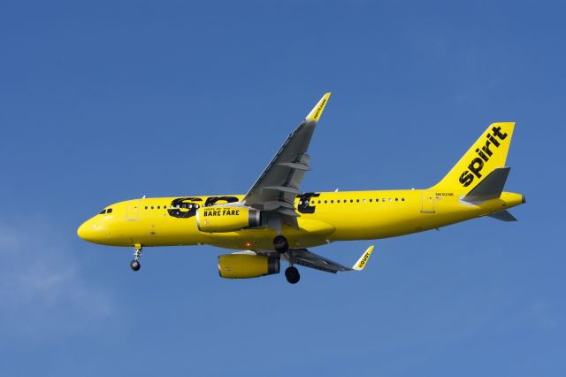 Airbus A320 (N692NK) - Spirit Airlines A320 Landing in Boston.